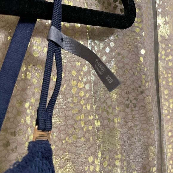 Aerie Navy Blue Real Power Plunge Push Up Sunflower Lace Bra 32D NWT - Picture 4 of 5